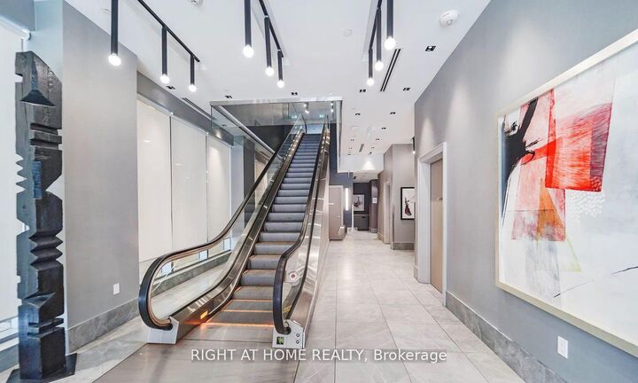 Property Photo:  50 Wellesley Street E 710  ON M4Y 0C8 