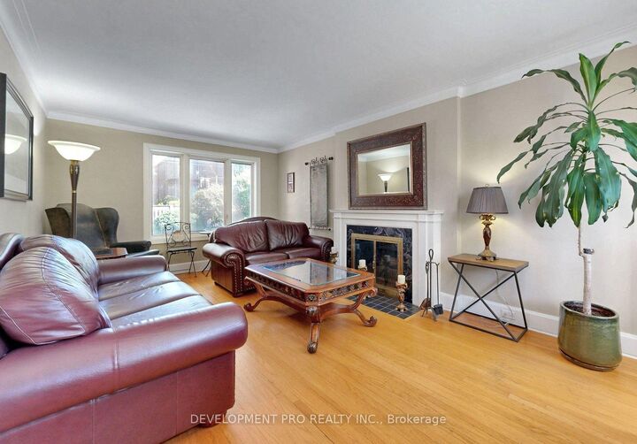 Property Photo: 534 Deloraine Avenue ON M5M 2C3