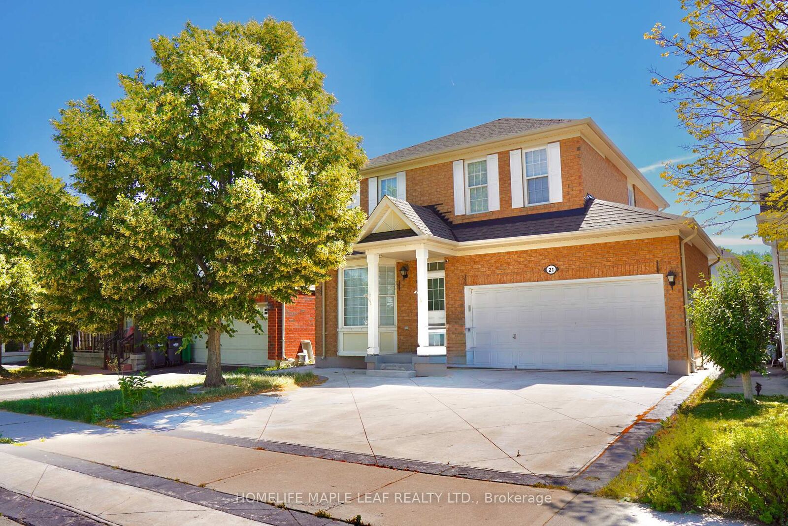 Property Photo:  21 Sugarhill Drive Upper  ON L7A 3L8 