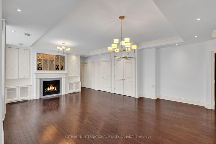 Property Photo:  1717 Avenue Road 604  ON M5M 0A2 