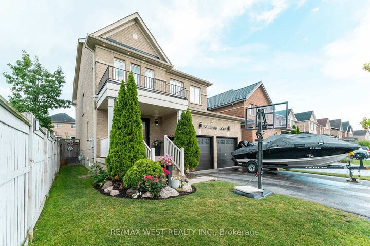 Property Photo: 62 Brookview Drive ON L3Z 0S5