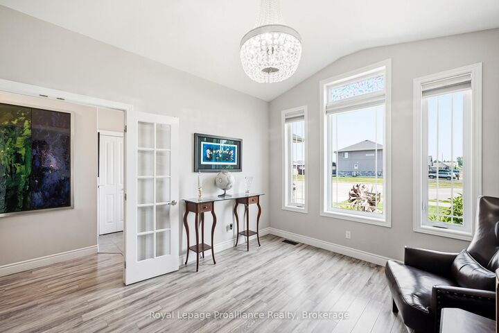 74 Sienna Avenue — photo 1