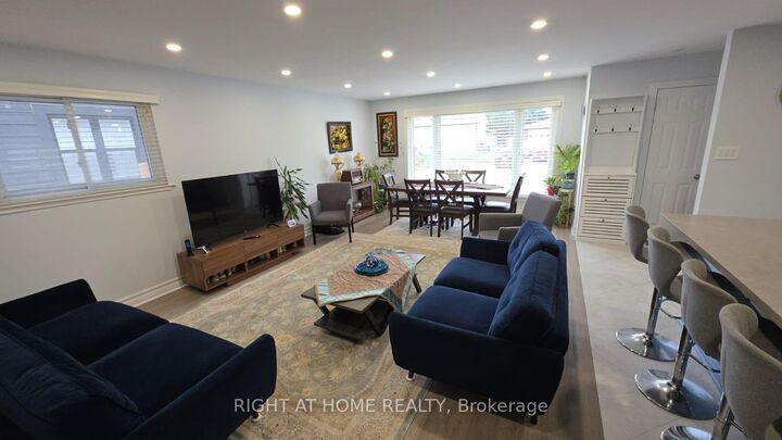 Property Photo: 783 Oliva Street ON L1W 2V9
