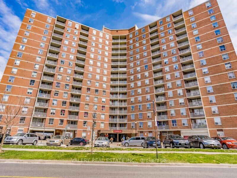 Property Photo: 75 Eastdale Avenue 812 ON M4C 5N3