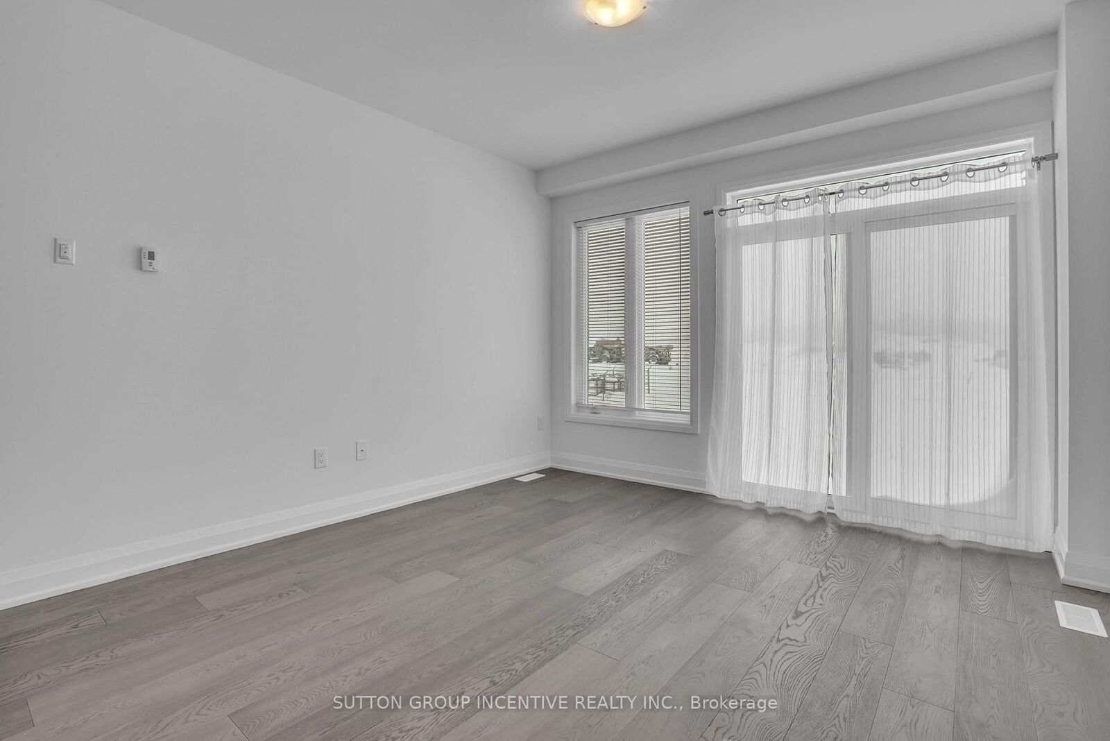 Photo de la propriété:  5 Ranch Terrace 2  ON L9J 0Y3 