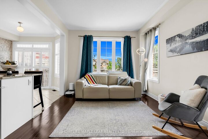 Property Photo:  32 Orangeblossom Trail  ON L6X 3B4 