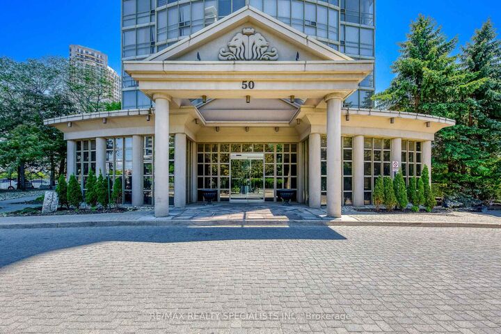 Property Photo:  50 Eglinton Avenue W 604  ON L5R 3P5 