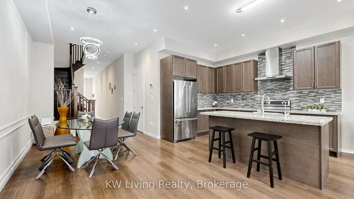 Property Photo:  389 Elyse Court  ON L4G 2C9 