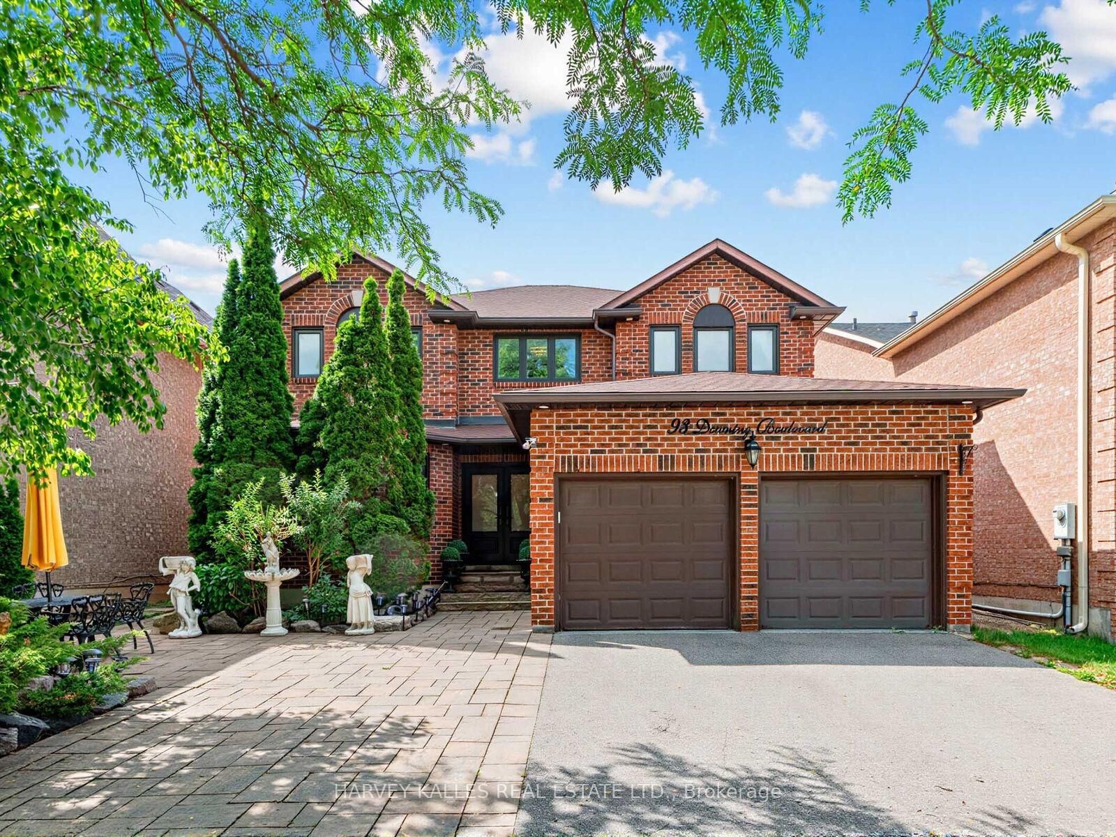 Property Photo: 93 Downing Boulevard ON L4J 7N5