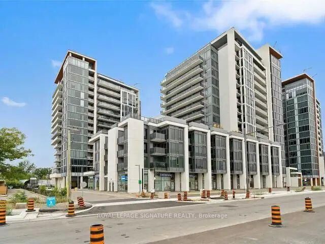 Property Photo:  9618 Yonge Street 512  ON L4C 0X5 