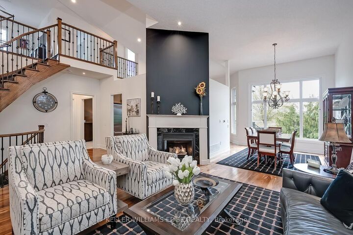Property Photo: 4285 Couples Crescent ON L7M 4Y8