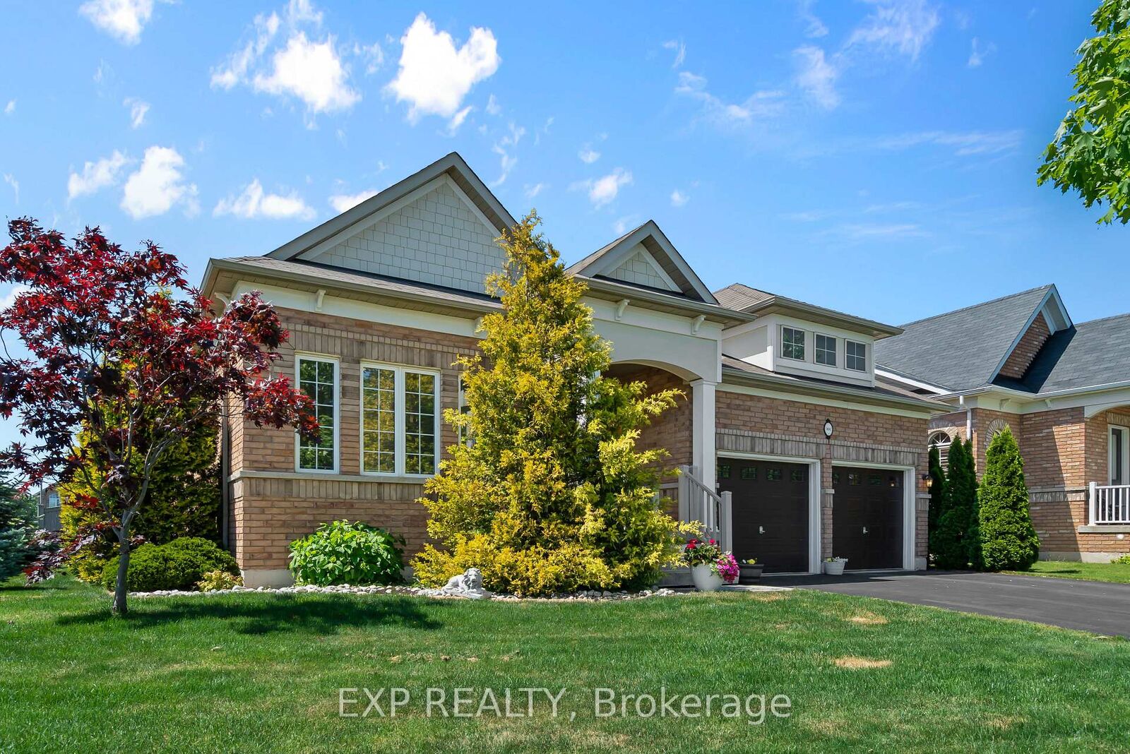 Property Photo:  9001 Tristar Crescent  ON L2G 0E6 