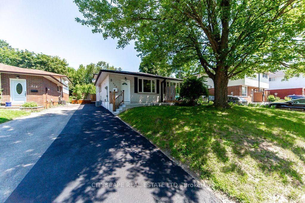 Property Photo: 322 Fernwood Avenue ON L1G 2H7
