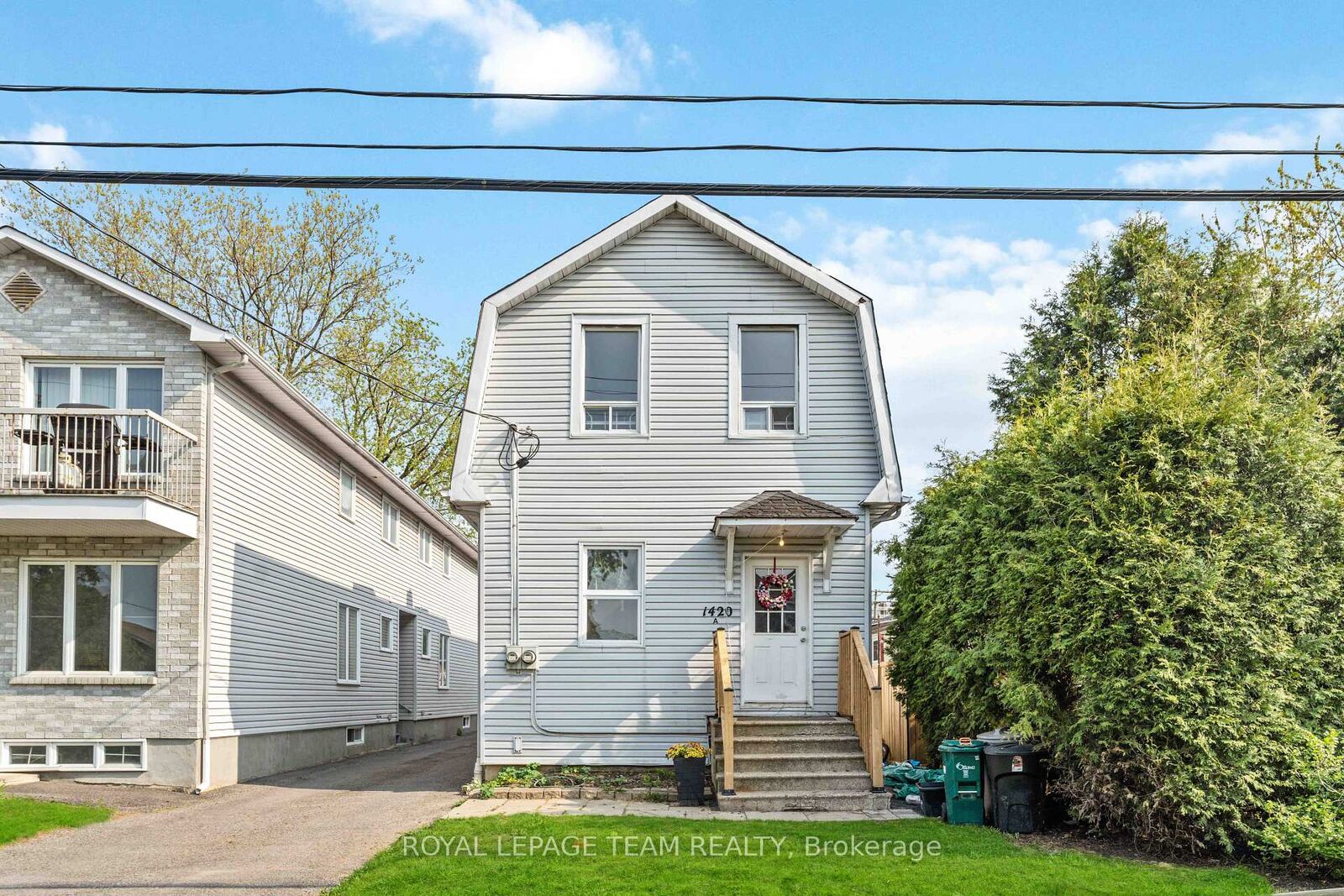 Property Photo: 1420 Raven Avenue B ON K1Z 7Y4