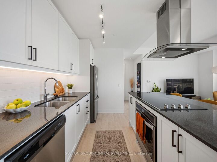 Property Photo: 10 Gatineau Drive 413 ON L4J 0L2