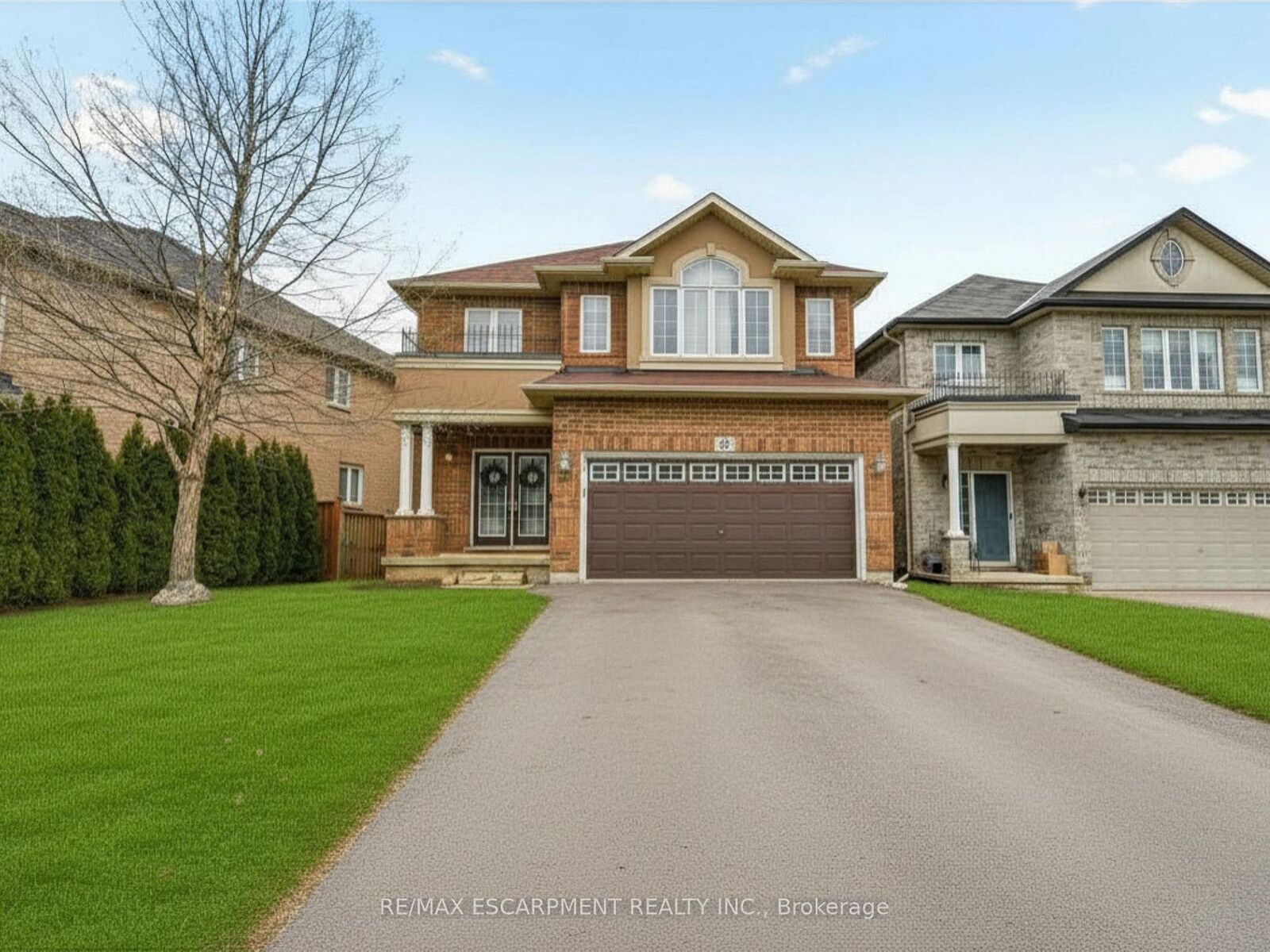 Property Photo: 21 House Lane ON L9K 0G1
