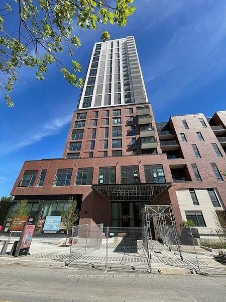 Property Photo:  10 Oak Street 1907  ON M5A 0Z1 