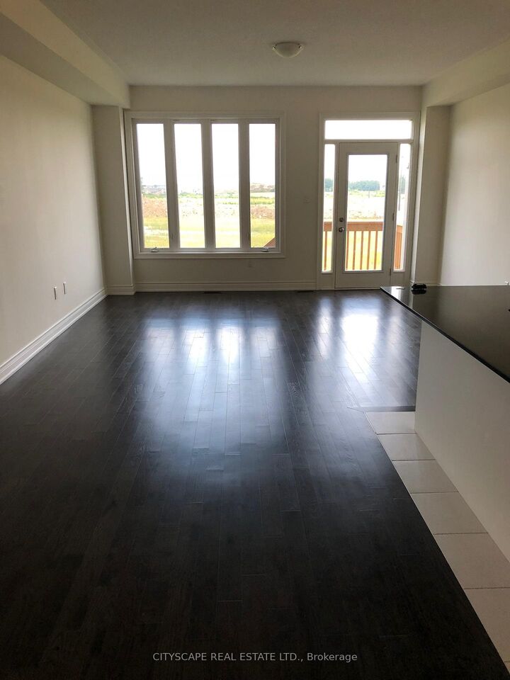Property Photo:  45 Brushwood Drive  ON L6Y 6E5 