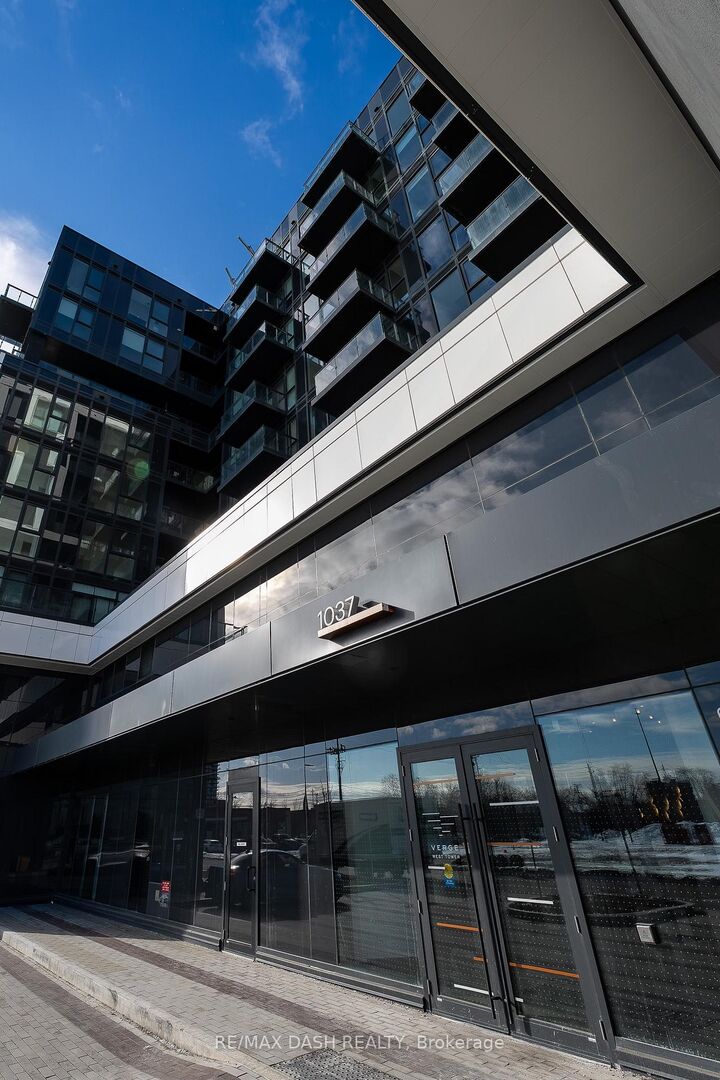 Property Photo:  1037 The Queensway Avenue 507  ON M8Z 0H5 