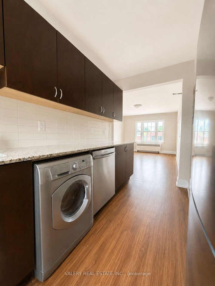 Property Photo: 2 Sutherland Drive L24 ON