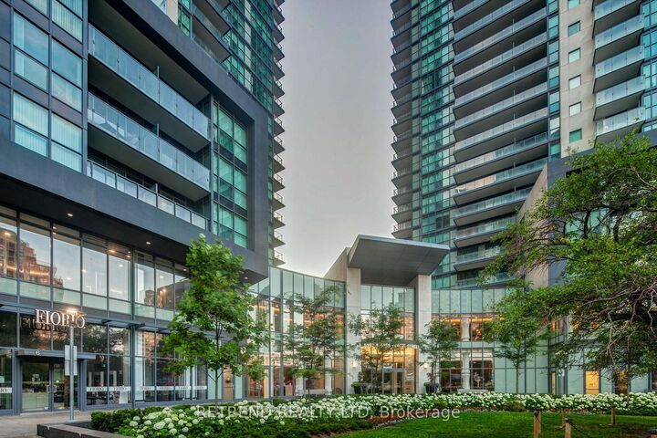 5168 Yonge Street 1209 — photo 1