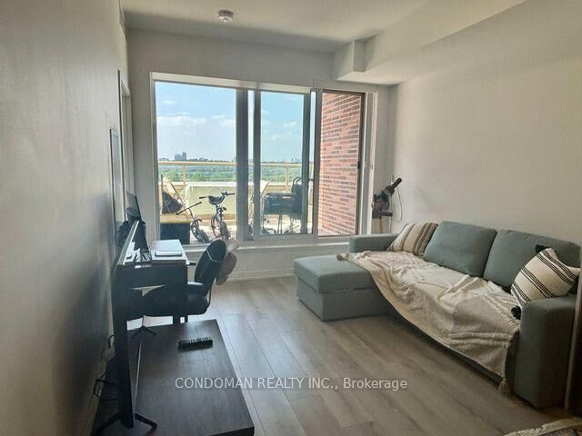 Property Photo:  1787 St Clair Avenue W 713  ON M6N 0B7 