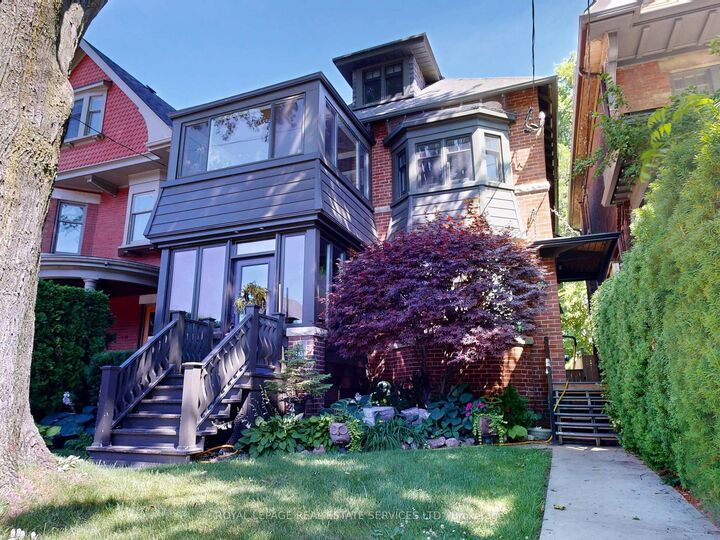 Property Photo: 130A Westminster Avenue Upper Level ON M6R 1N5