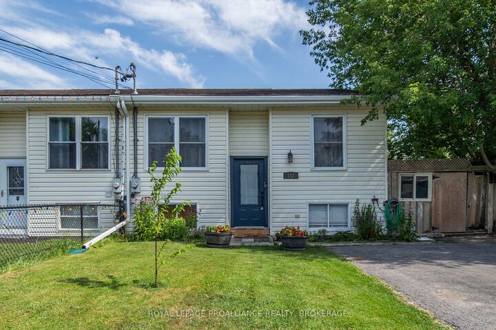 Property Photo: 152 Purdy Road ON K0H 1G0