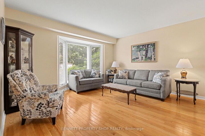 Property Photo: 432 Pickford Drive ON K2L 3R4