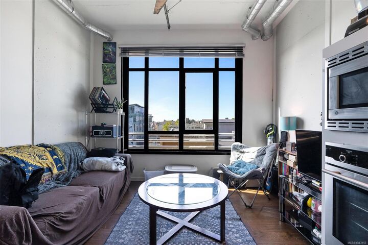 Property Photo:  1029 View St #610  BC V8V 0C9 