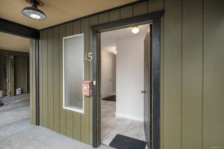 Property Photo:  45 Riley Pl  BC V9T 5B9 