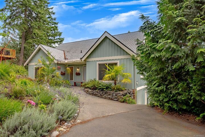 Property Photo: 881 Grouse Pl BC V9T 5A4