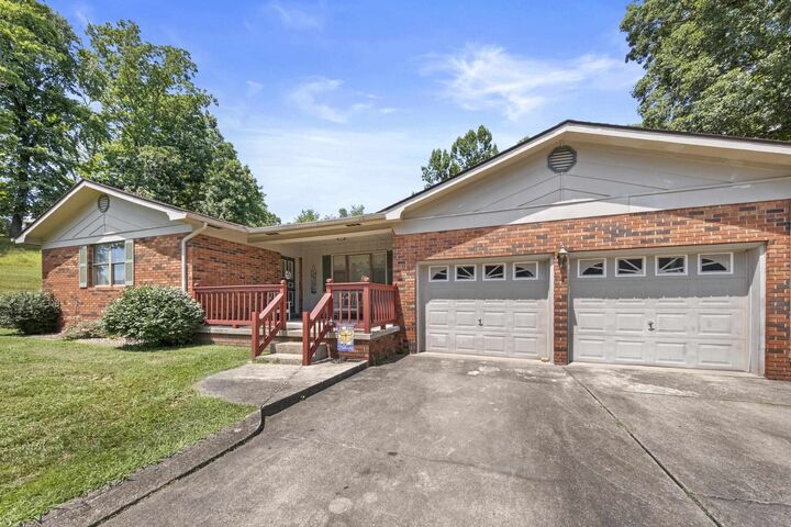 Property Photo: 159 East Cretcher Street KY 41143