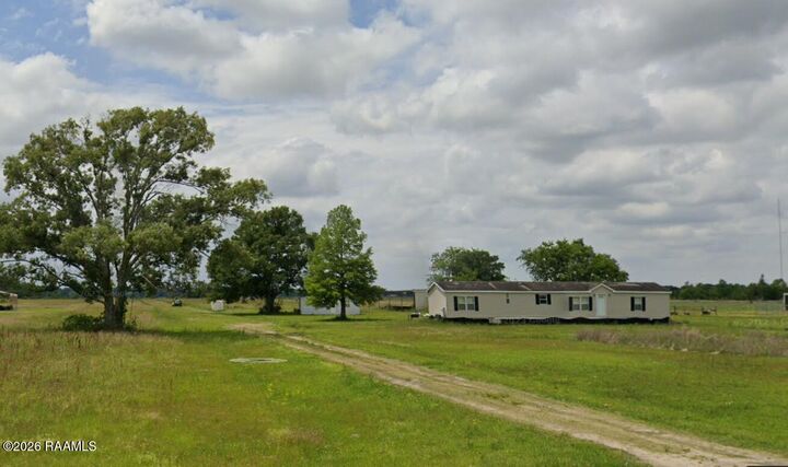 Property Photo: 2535 Higginbotham Highway LA 70525