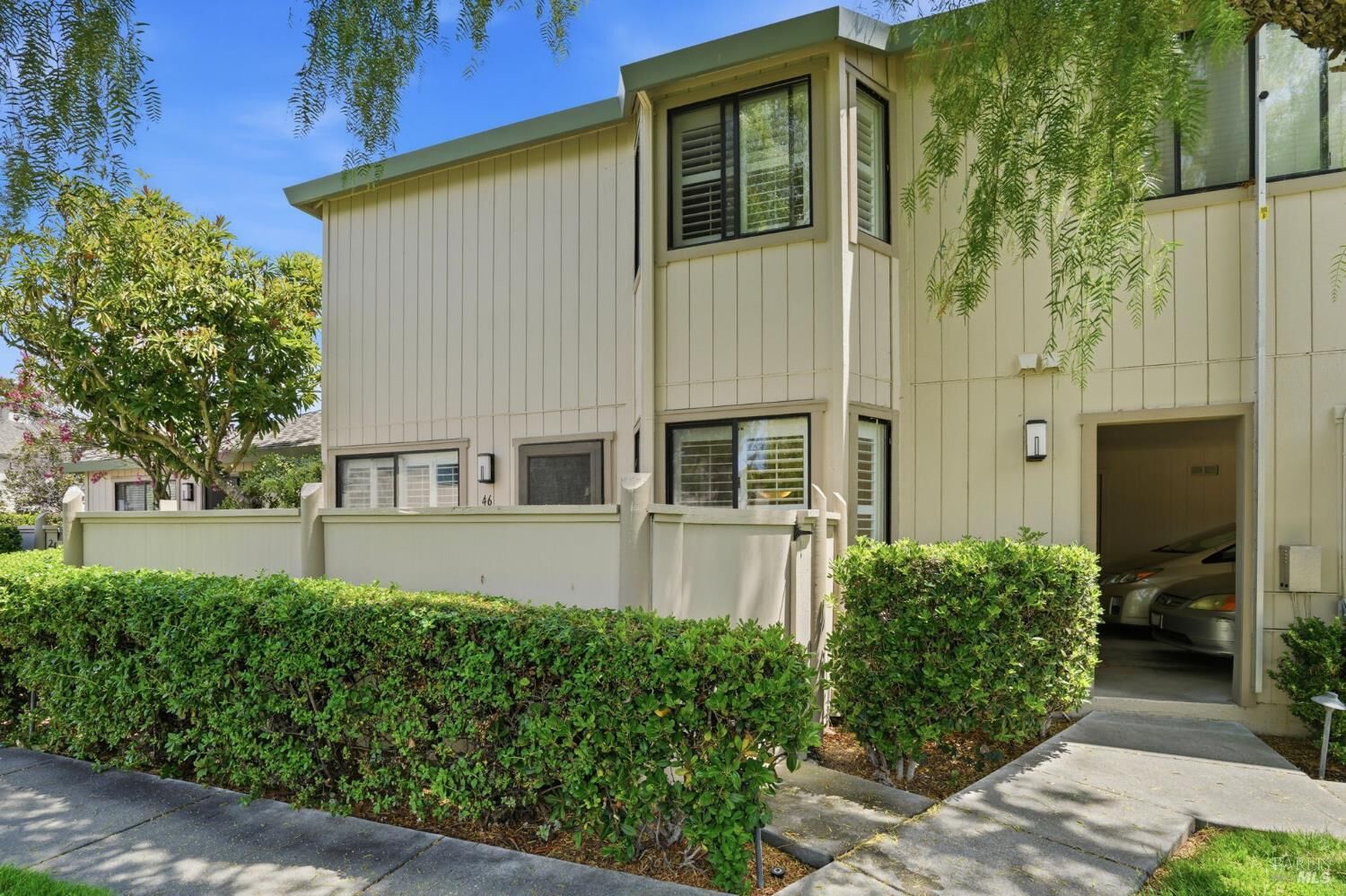 Property Photo:  46 Wharf Circle  CA 94903 