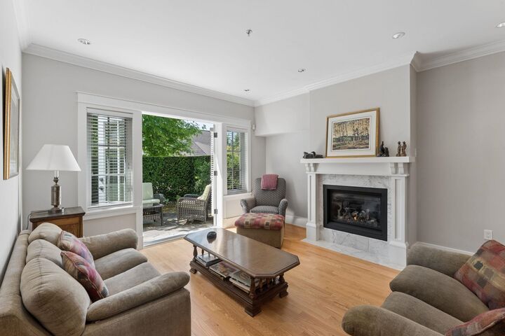 Property Photo: 2071 Esquimalt Avenue BC V7V 1S3
