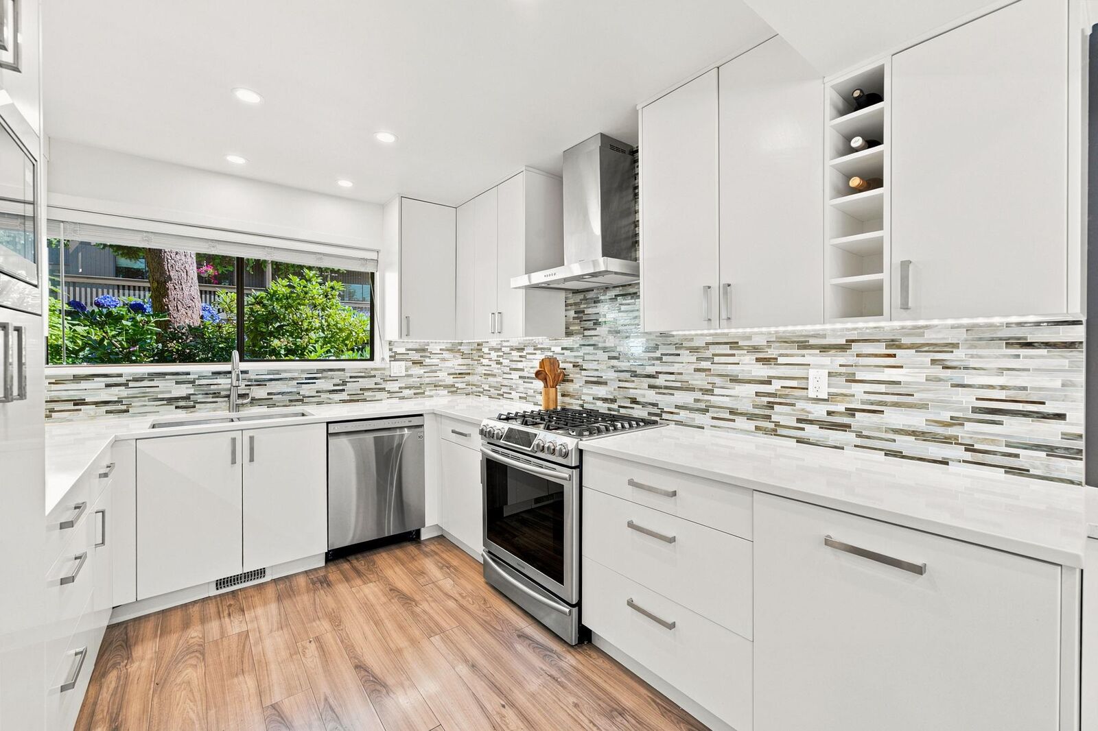 Property Photo: 1079 Lillooet Road BC V7J 3H7