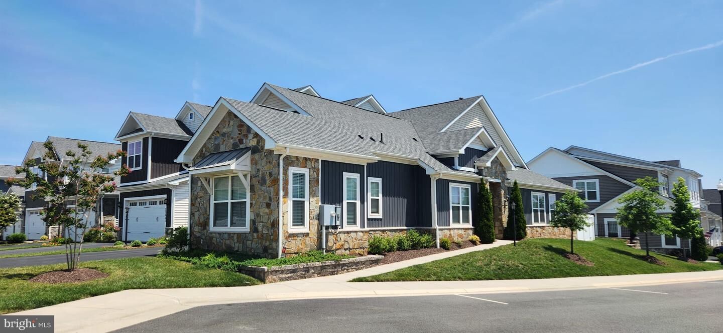 Property Photo: 23664 Jayadev Terrace VA 20148