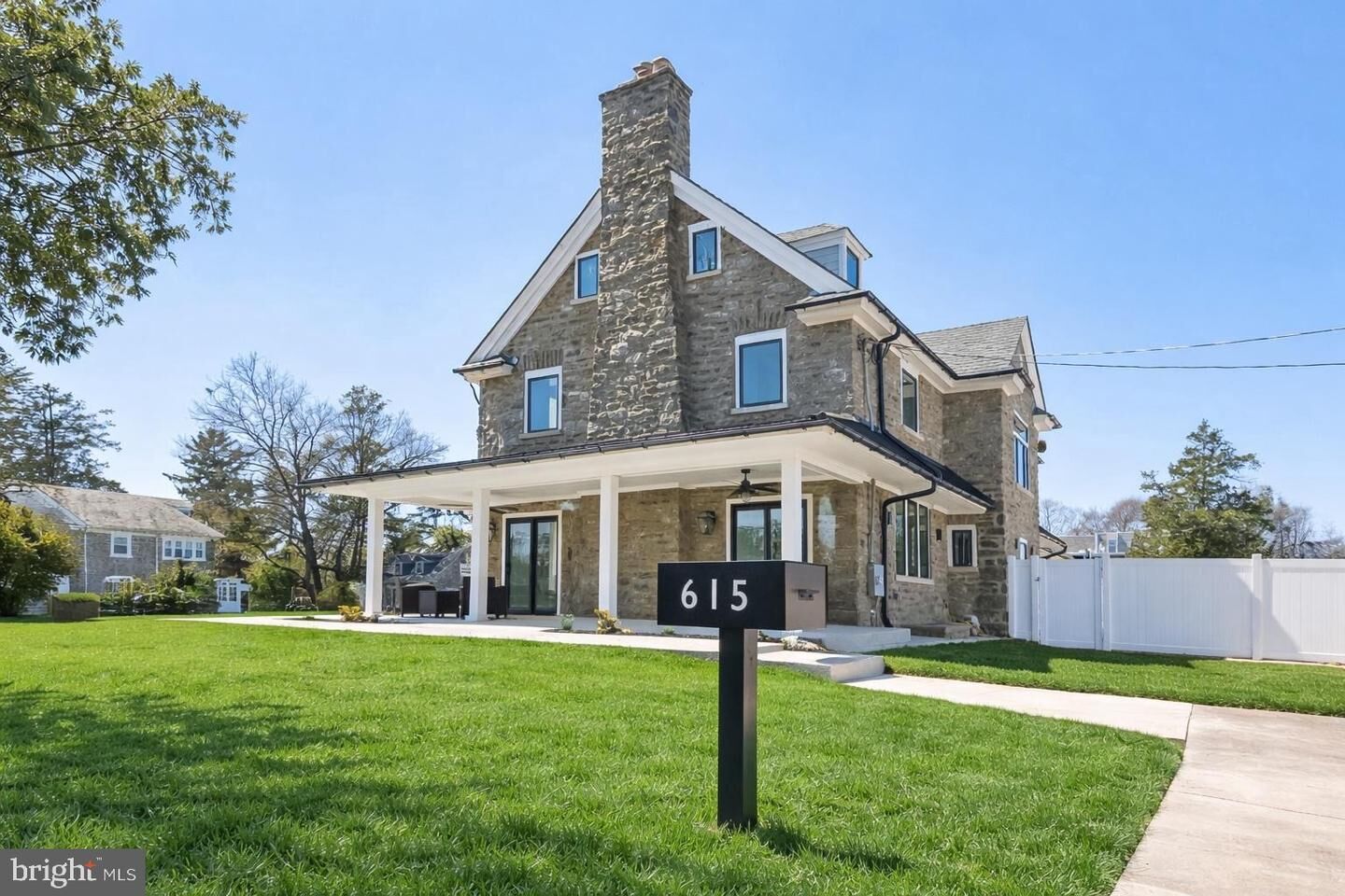 Property Photo: 615 E Mt. Pleasant PA 19119