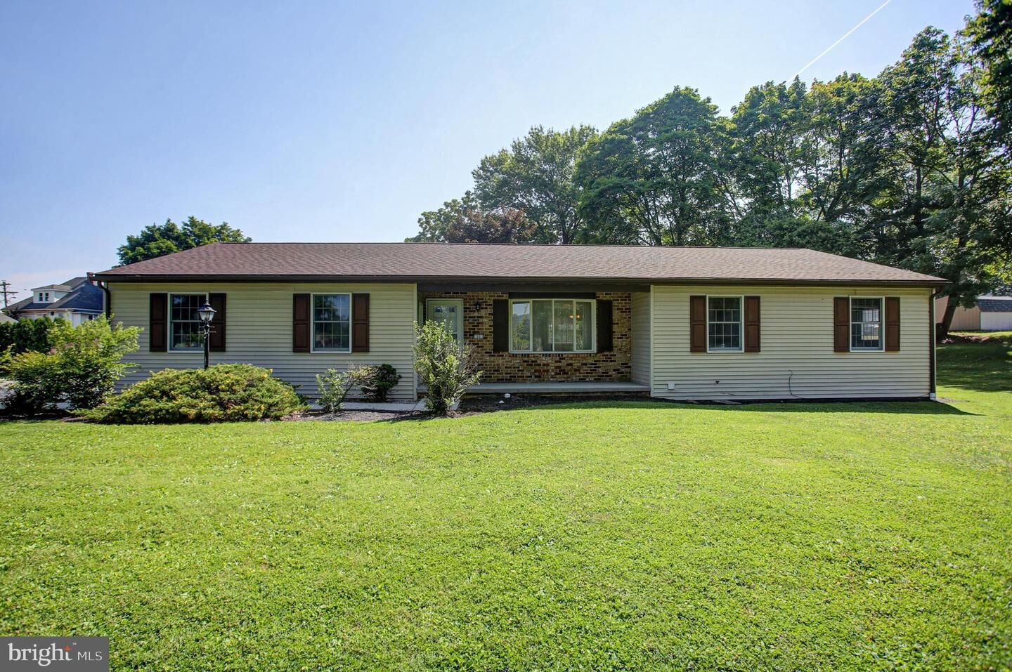 Property Photo: 11 S 3rd Street PA 17019