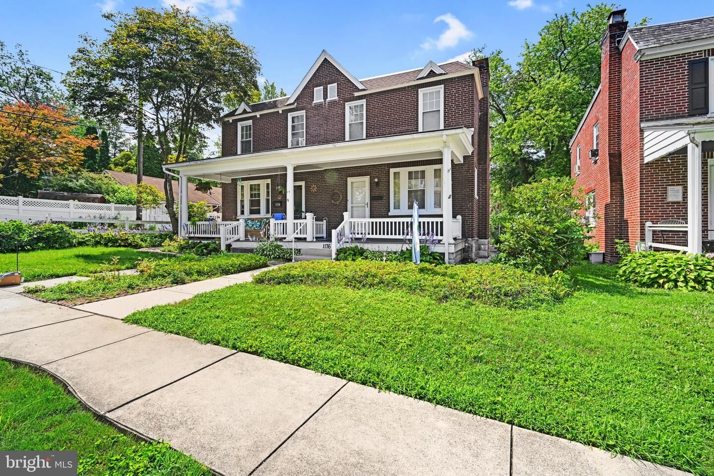 Property Photo: 1176 Maple Avenue PA 17603
