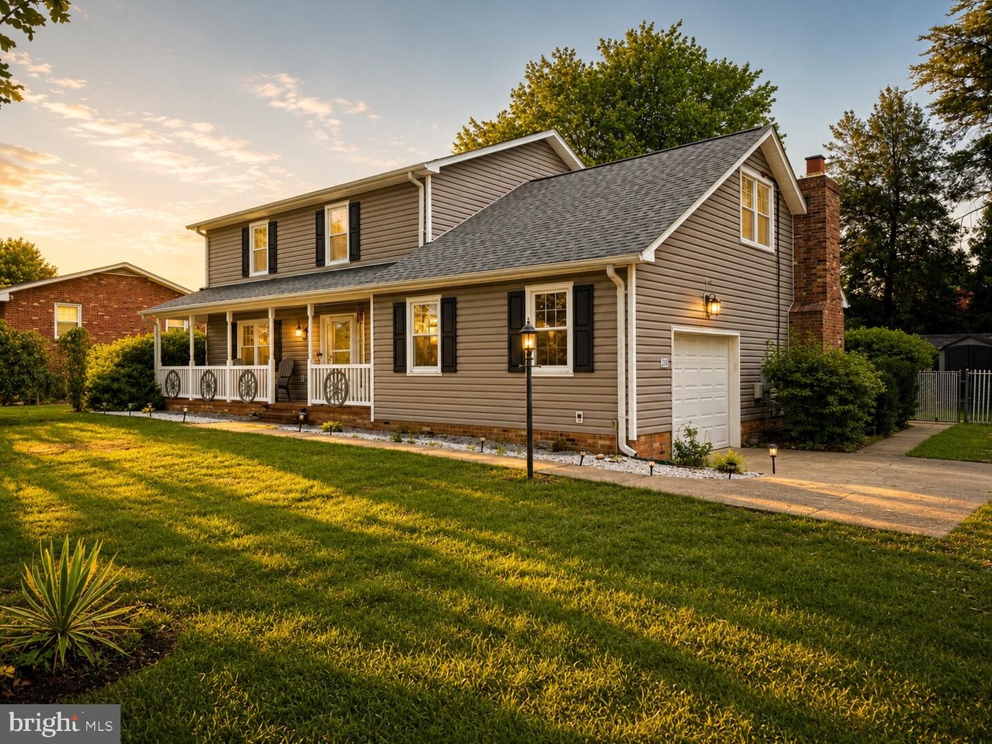 Property Photo:  300 Beechnut Street  VA 22408 