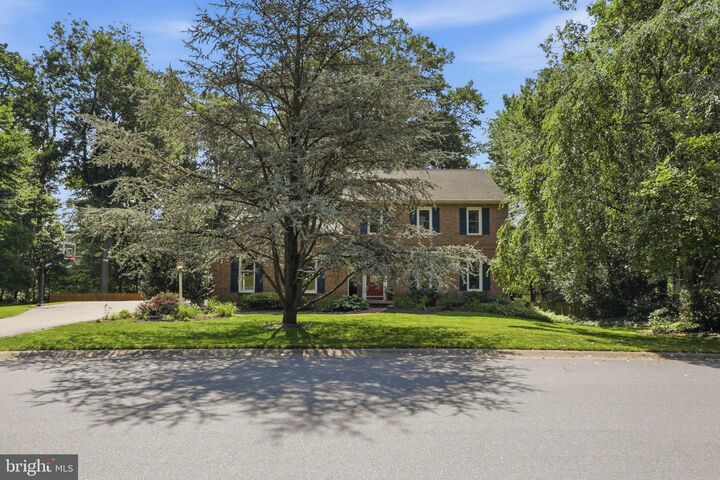 Property Photo:  105 Wood Lot Lane  PA 17601 