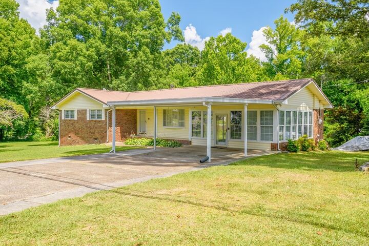 Property Photo: 1116 Beaverdale Road GA 30721