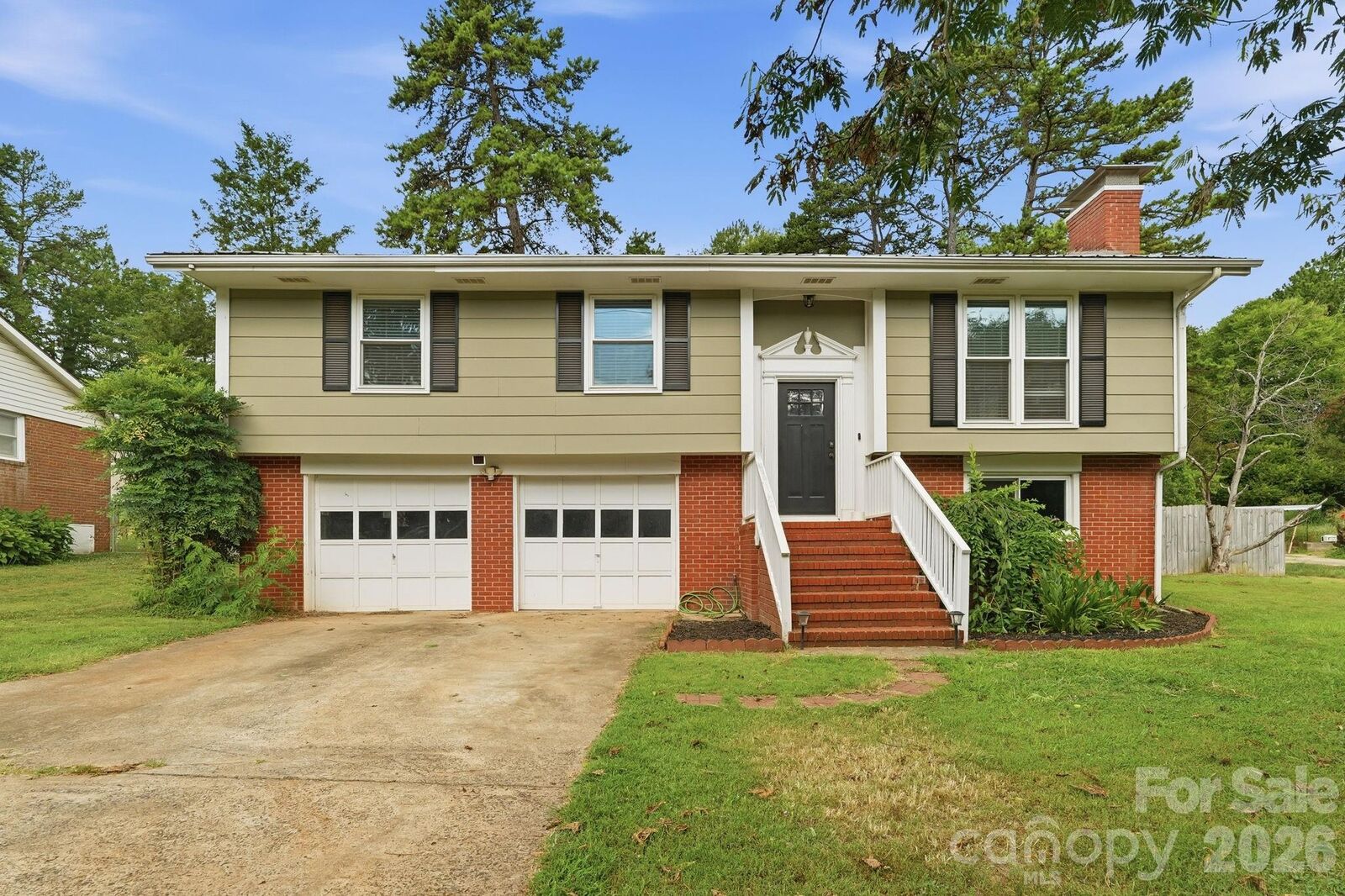 Property Photo: 2080 South Point Road NC 28012