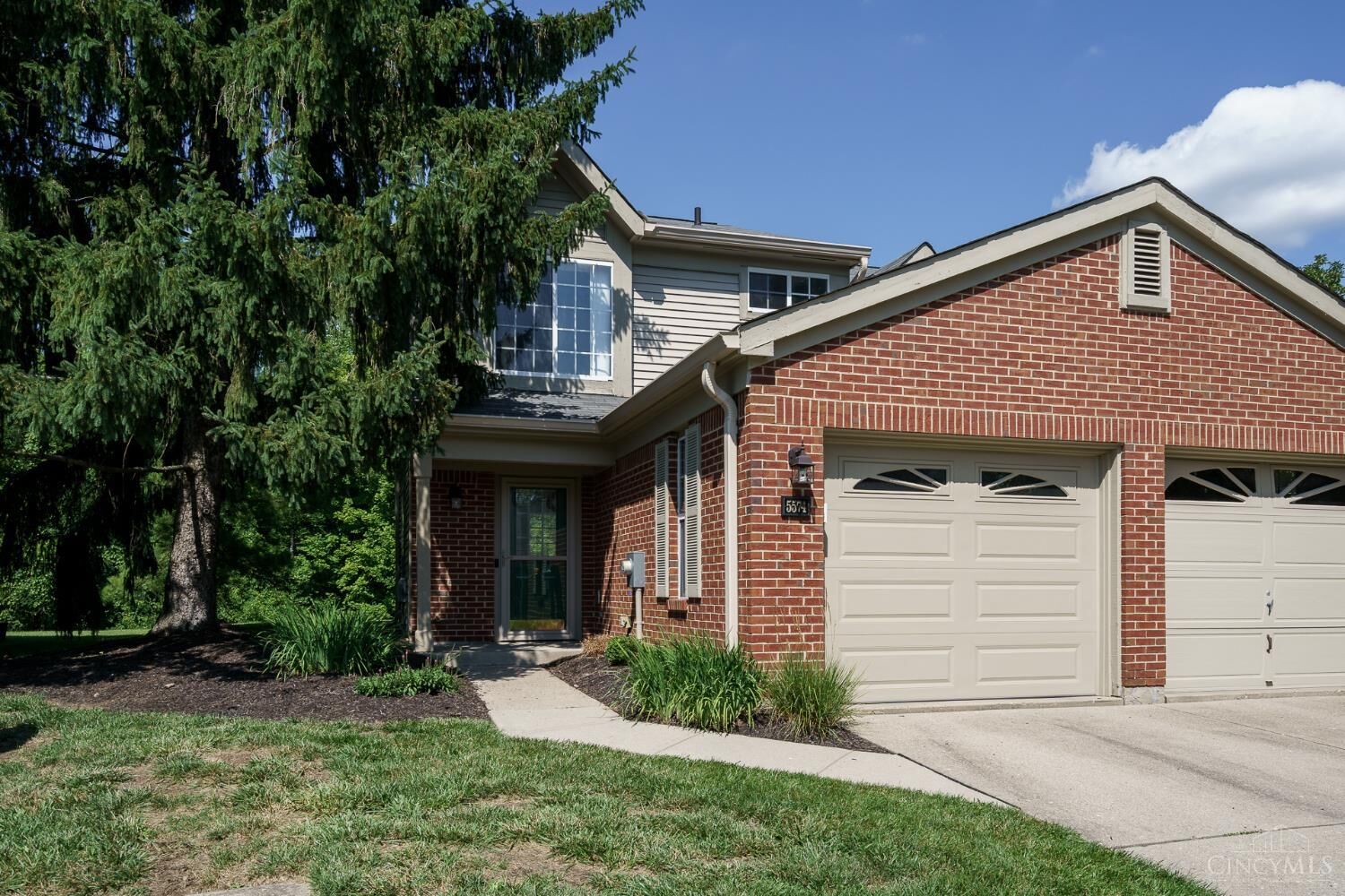 Property Photo:  5574 Regimental Pl  OH 45239 