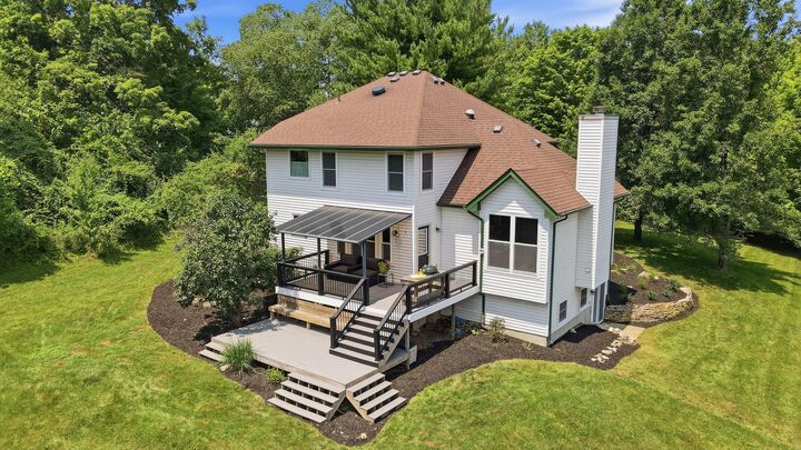 Property Photo: 7 Brecon Circle OH 43023