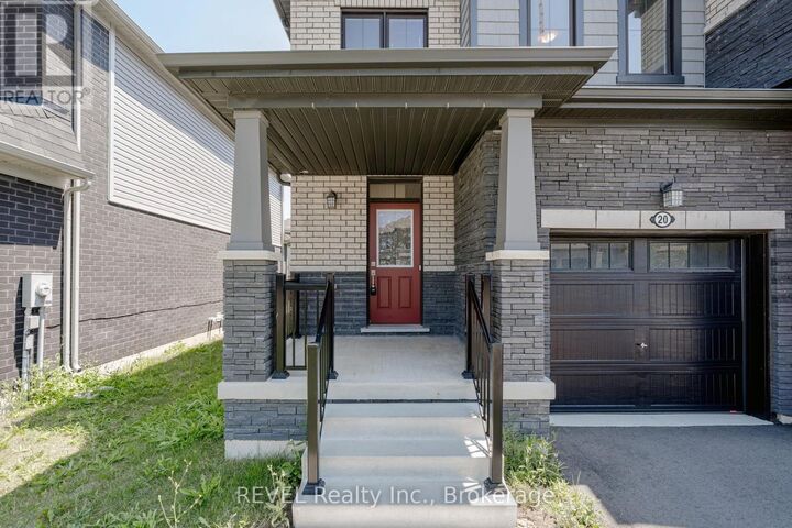 Property Photo:  20 Ever Sweet Way  ON L2V 0L1 