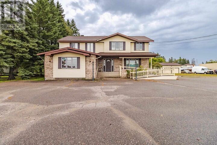 Property Photo: 920 Great Northern Rd ON P6B 0B6