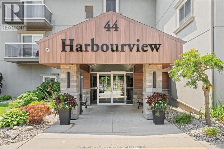 Property Photo: 44 Robson 303 ON N8H 5E4